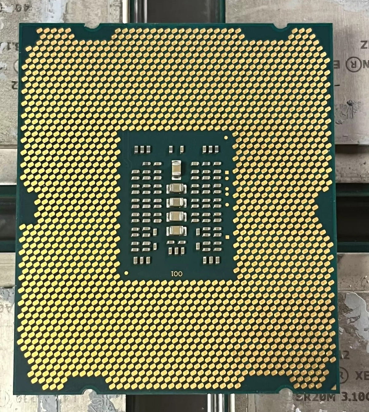 X79 LGA 2011 Processor CPU E5-1620 E5-1650 E5-1660 E5-1607v2 E5-1620v2 E5-1650v2 E5-1660v2 E5-1680v2