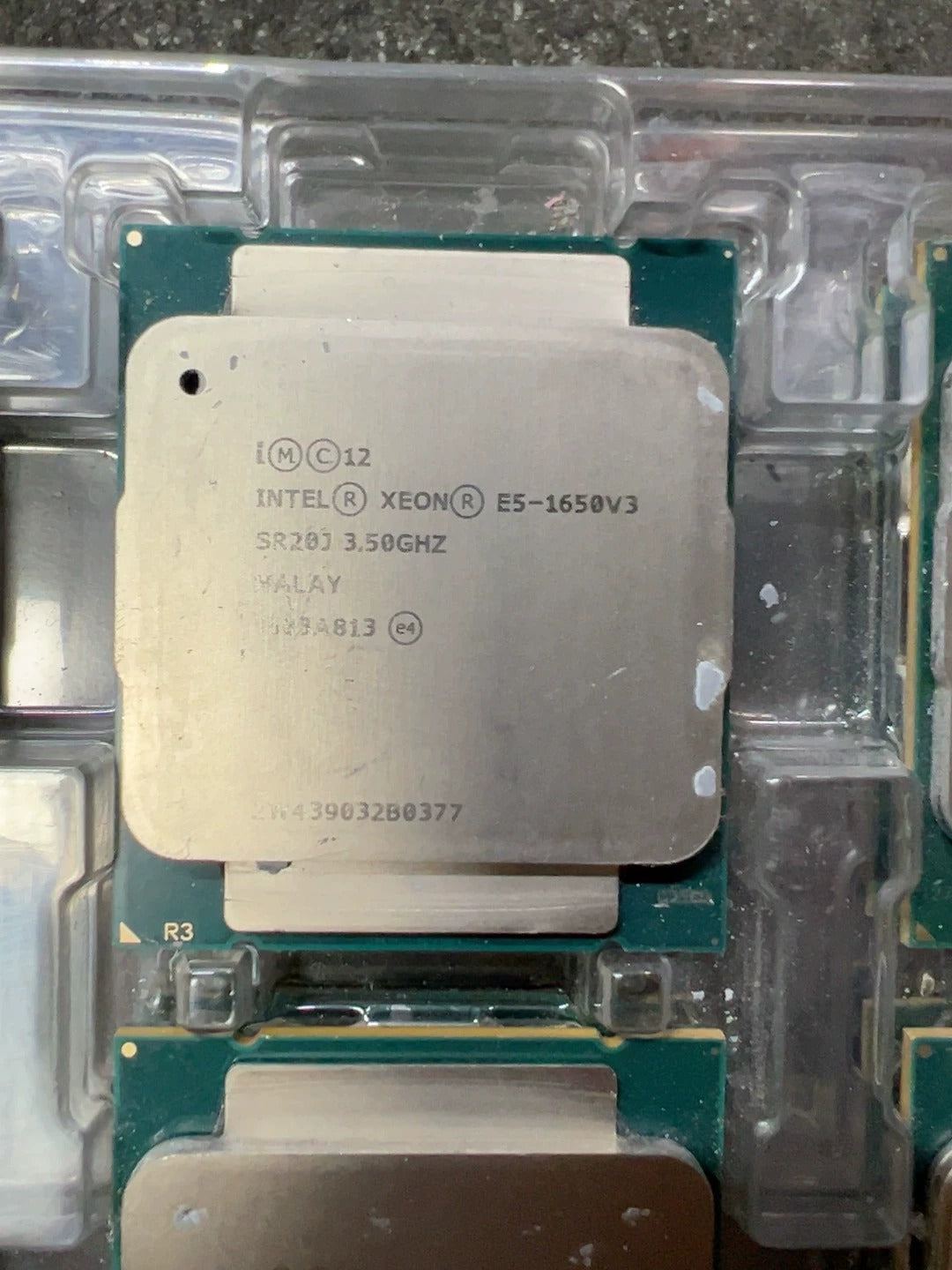 X99 LGA 2011-3 CPU E5-1650V3 E5-1660V3 E5-1680V3 E5-1620V4 E5-1630V4 E5-1650V4 E5-1660V4 E5-1680V4